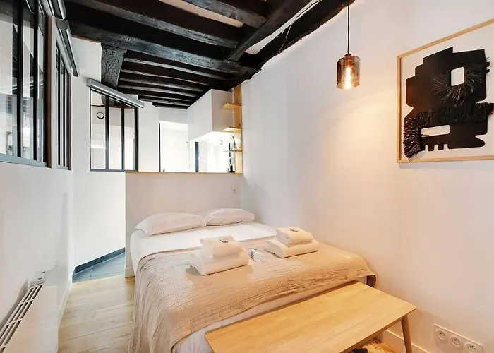 Charonne Bastille Charming Parisian