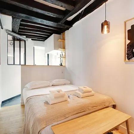 Charonne Bastille Charming Parisian